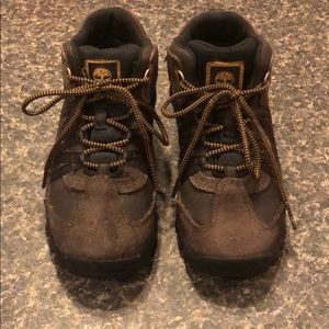 Boys size 13 timberland hiking boots.